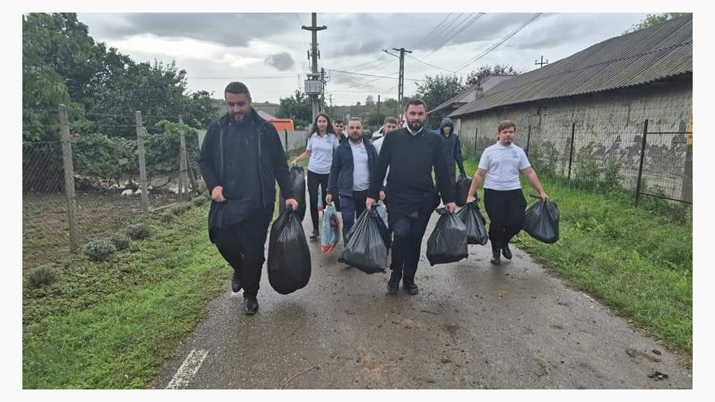 Protopopiatul Agnita, implicat în acțiunea de sprijin a Arhiepiscopiei Sibiului pentru victimele inundațiilor